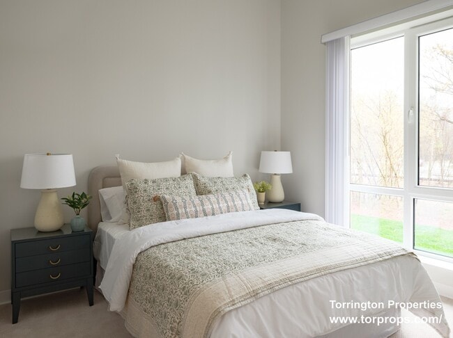 Photo - 289 Walk Hill St Unit 113