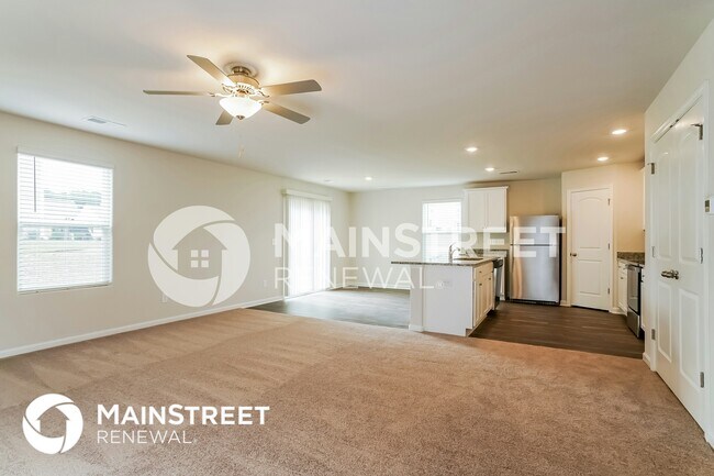 Photo - 724 Cider Ml Wy