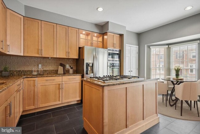 Photo - 1782 Dawson St