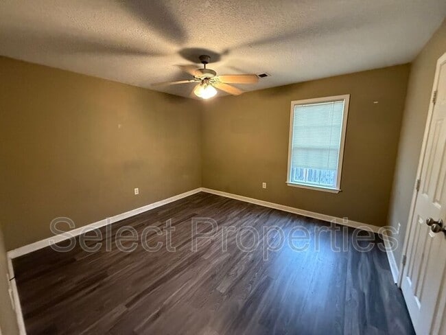 Photo - 3808 Griffin St Unit B