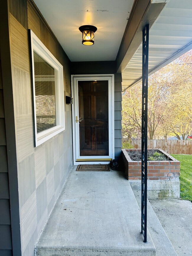 Photo - 3525 W Crown Pl