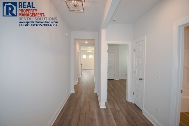 Photo - Gorgeous 4 bd home with attached garage! Neighborhood Pool!