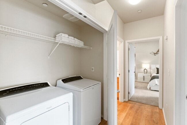 In Unit Washer & Dryer