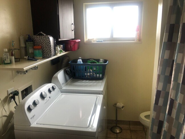 Photo - 2 Bedroom Apartment near Orem Library Unidad 39