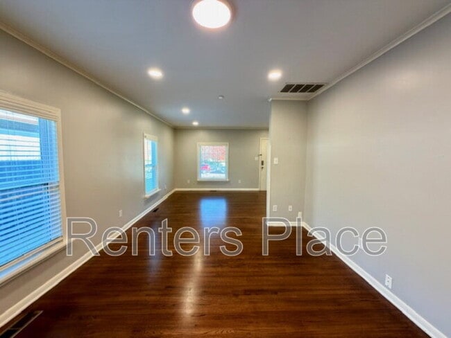 Photo - 1528 S St Louis Ave