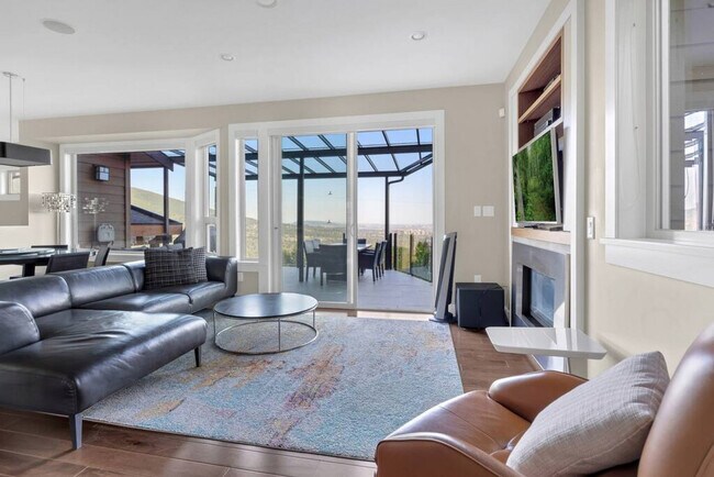 Photo - 494 Craigmohr Dr Unité ID1051804P