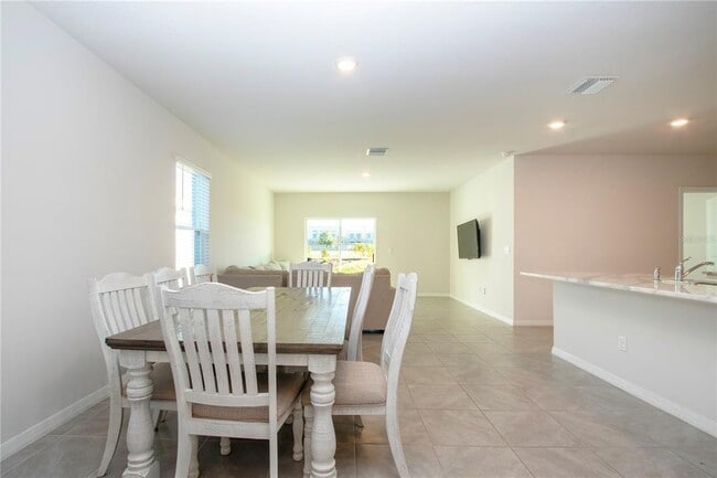 Photo - 3513 Hilltop Cir