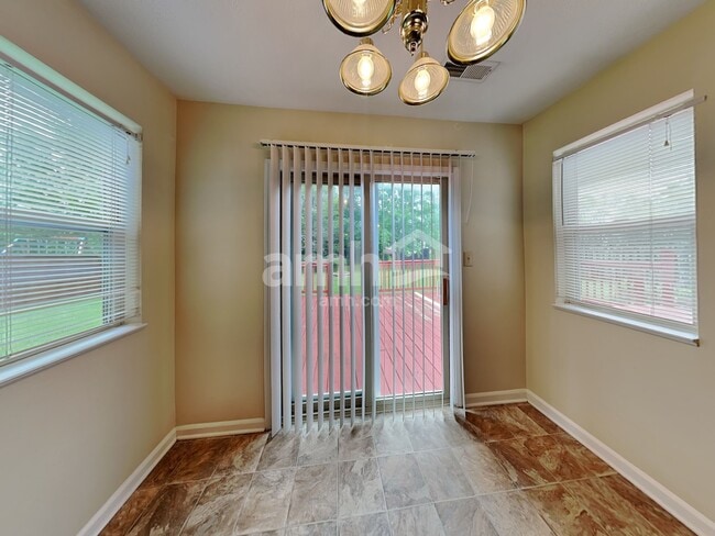 Photo - 17023 Puntledge Dr