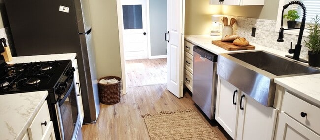 Photo - 1341 S Sandusky Ave