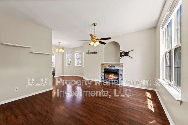 Photo - 8130 Kings Creek Dr