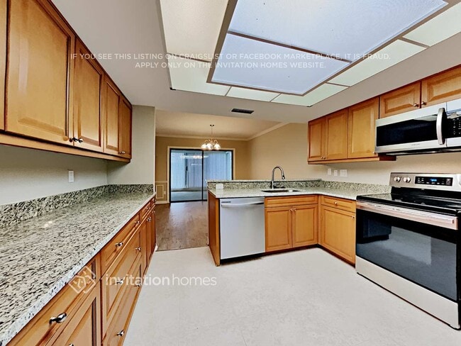 Photo - 1449 Lake Marion Dr