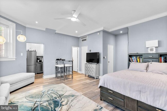 Photo - 101 North Carolina Ave SE Unit 103