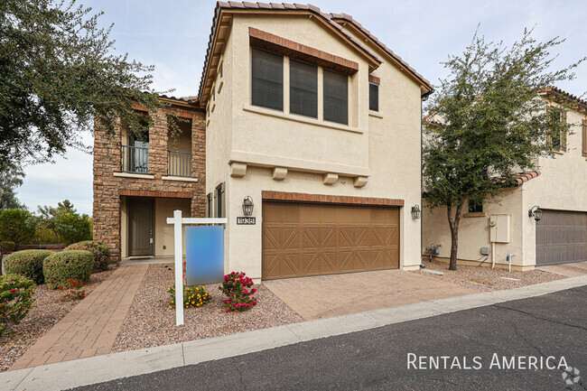 Building Photo - 1936 S Sycamore Pl Rental