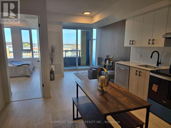 Photo - 4878 Powers Cmn Unité 424