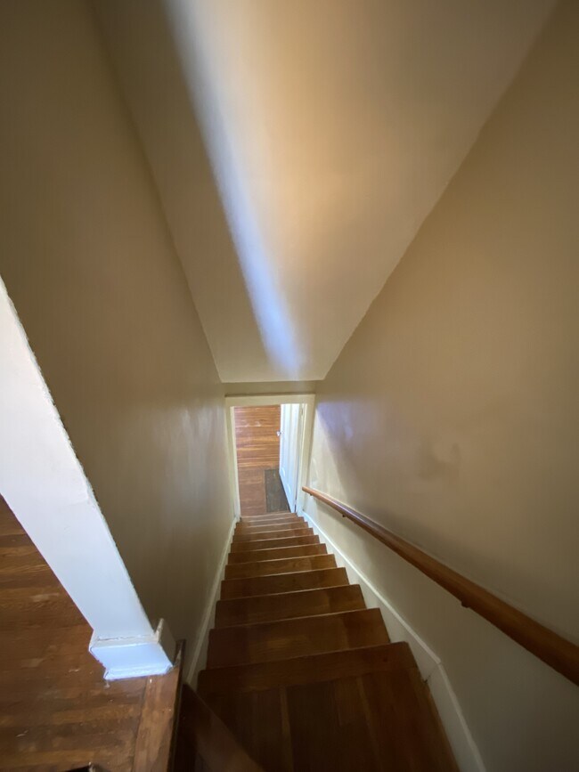 455-457 Pullman Ave