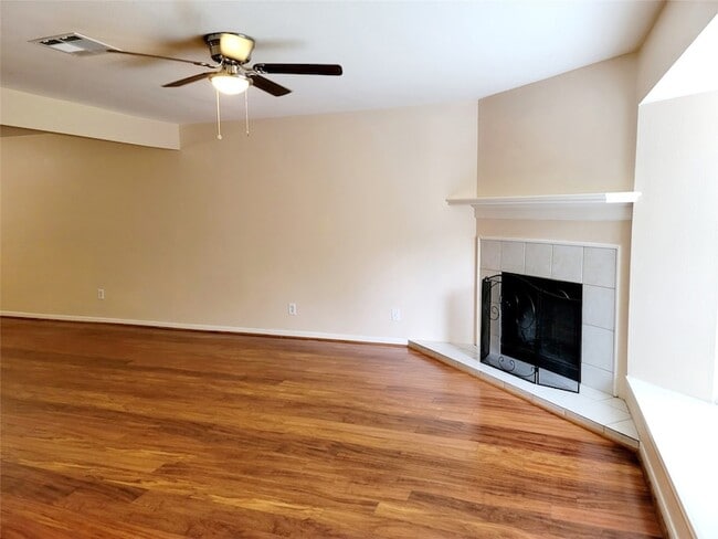 Photo - 2203 Place Rebecca Ln Unit C9