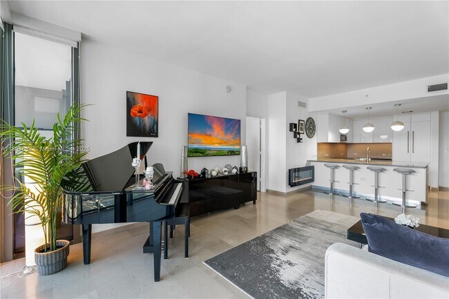 Photo - 68 SE 6th St Unit 1704