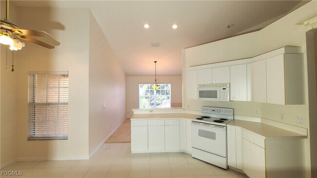 Photo - 14571 Daffodil Dr Unit 2006