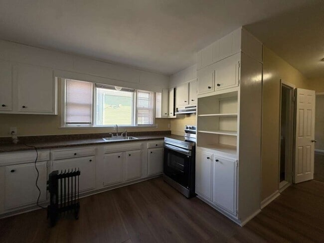 Photo - 93 Wharton Pl Unit 1