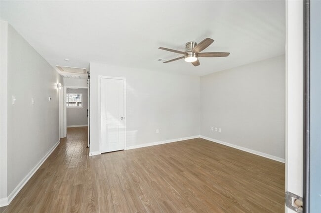 Photo - 2526 Appian Wy Unit 2