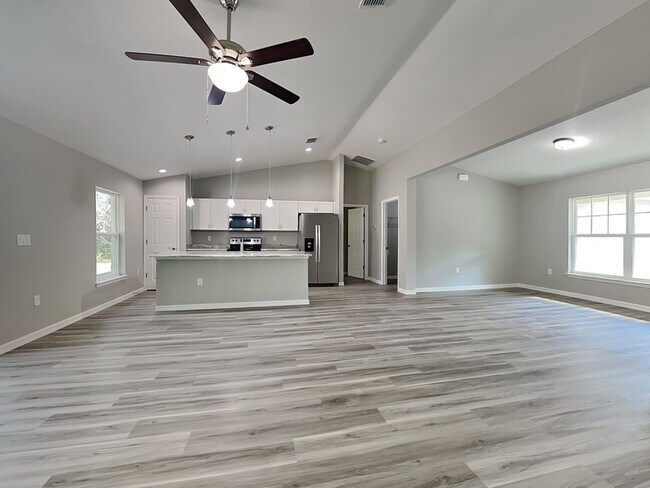 Photo - 19955 SW 96th Ln