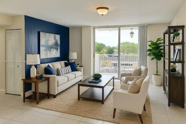 Building Photo - 2020 NE 135th St Unit 409