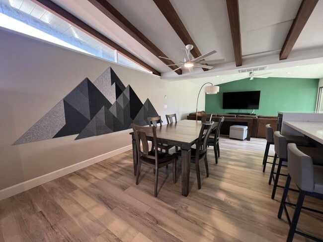 Photo - 1180 Pecos Way