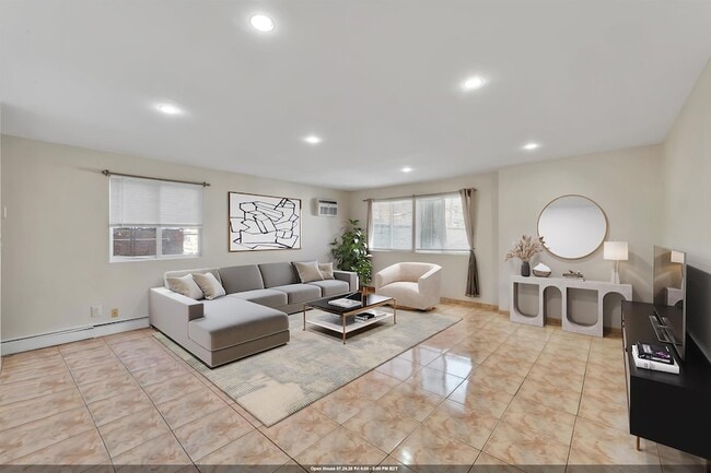 Building Photo - 226 49th St