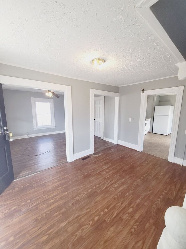 Photo - Two-Bedroom Single Family Home in Downtown...