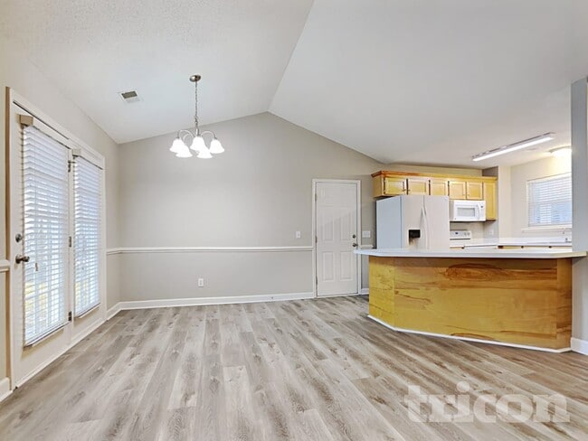 1336 Parliament Lake Dr