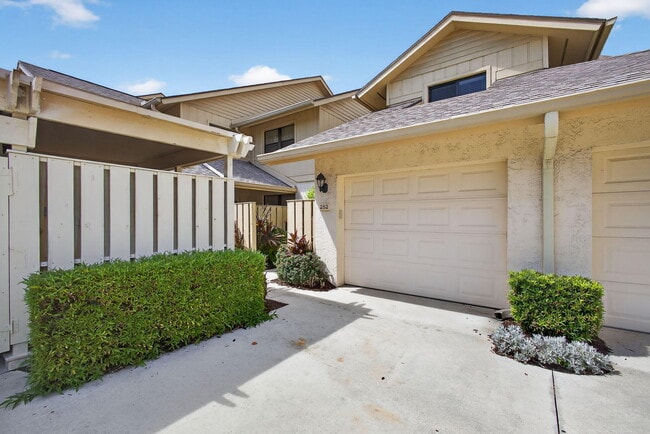 Photo - 16941 Waterbend Dr Unidad 252