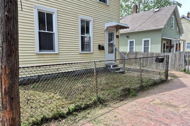 Photo - 3124 W 11th Pl