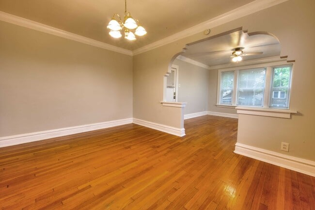 Photo - 3931 Parker Ave Unit 2W