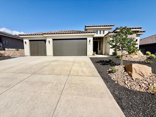 Photo - Beautiful 4-BR Home in Sunbrook Community
