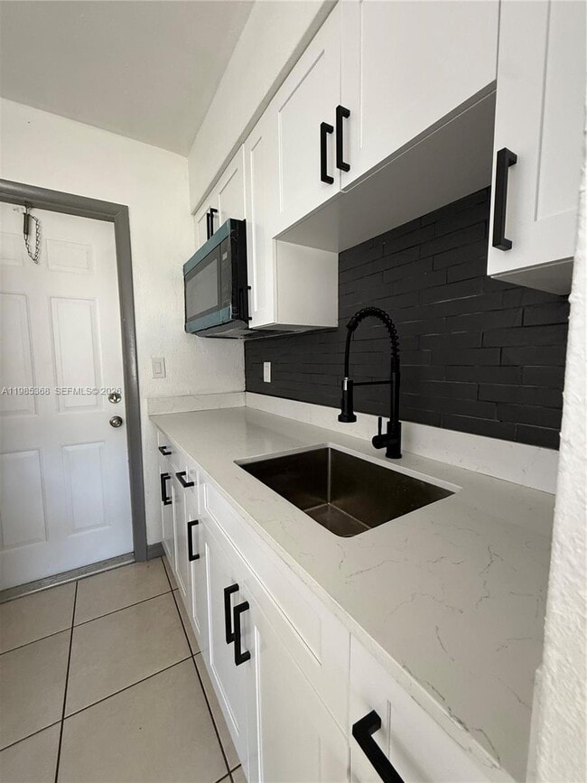 Photo - 2216 Fillmore St Unidad 6