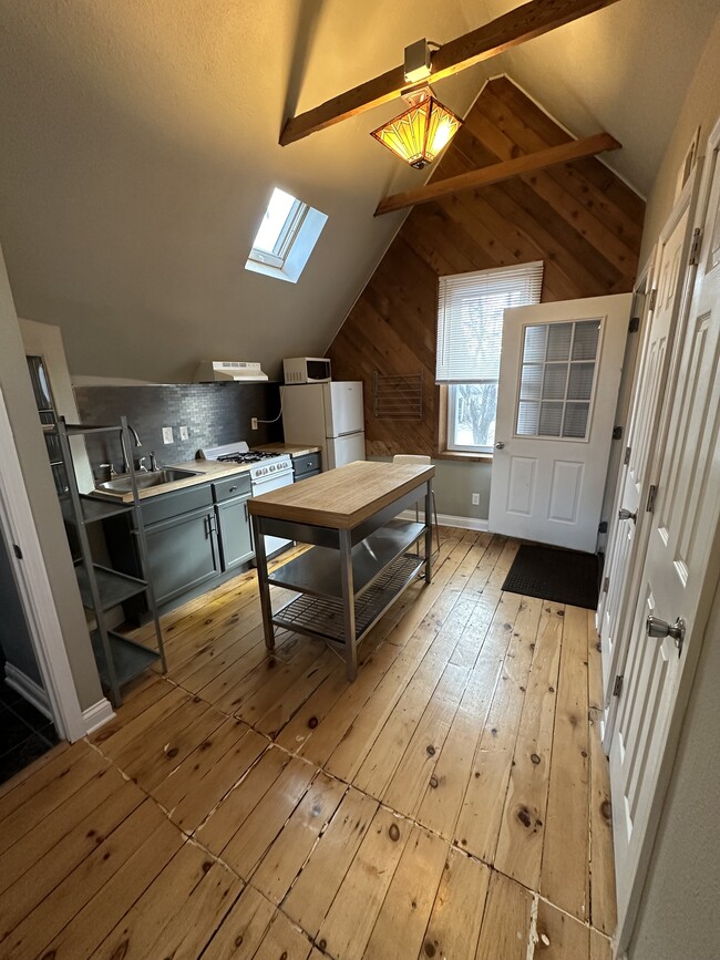 Photo - 2754 N Stowell Ave Unit Garage Studio