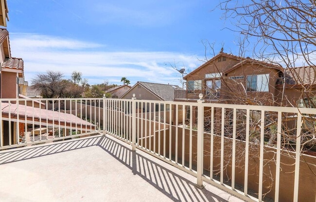 Stunning 5 bed home in Summerlin. - Stunning 5 bed home in Summerlin.