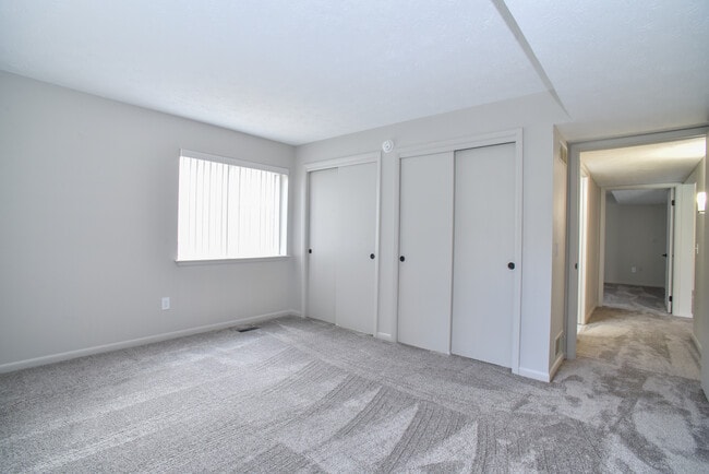 Photo - Carriage Hill Apartments