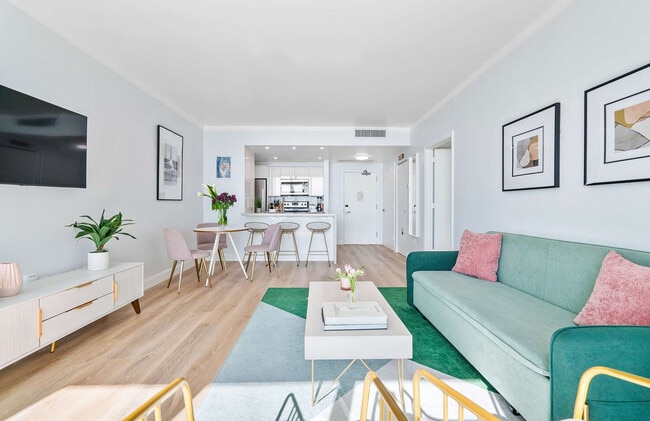 Photo - 2889 McFarlane Rd Unidad ID1240537P