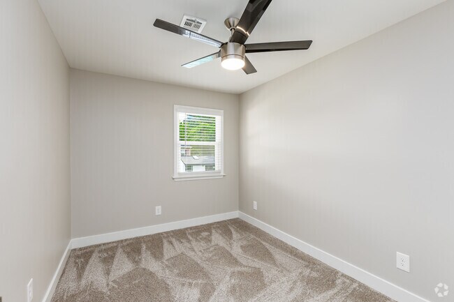 3BR, 1.5BA - 1,260SF - Guest Bedroom