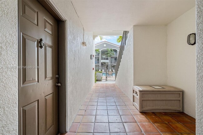 Photo - 6841 SW 44th St Unit 106