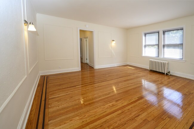 Living Room - Englewood Properties