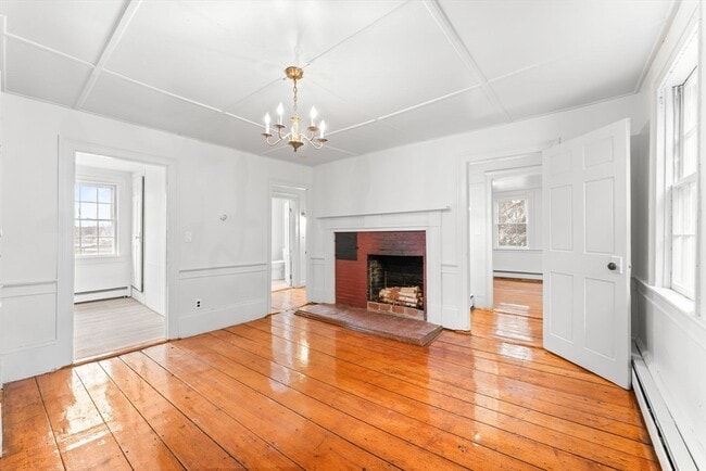 Building Photo - 96 Water St