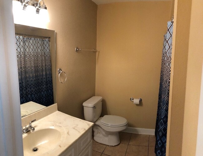 Photo - 1802 Jackson Ave W Unidad #10