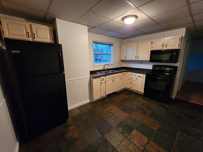 Photo - 534 Morris St Unit First Floor