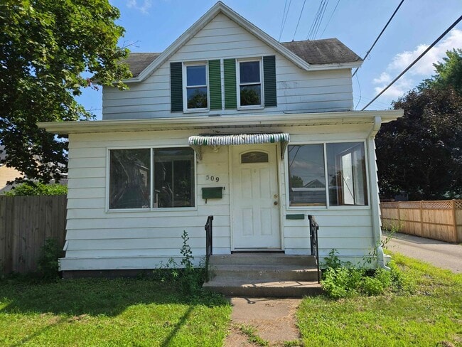 Building Photo - 509 Union St Rental