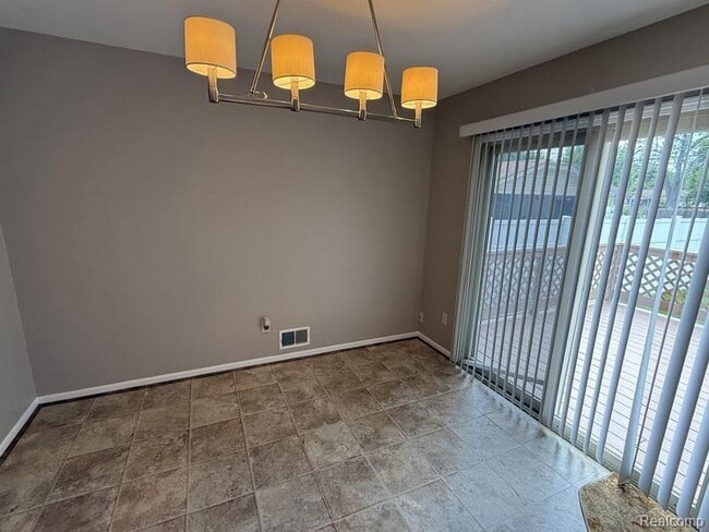 Photo - 8303 Lenore Ave