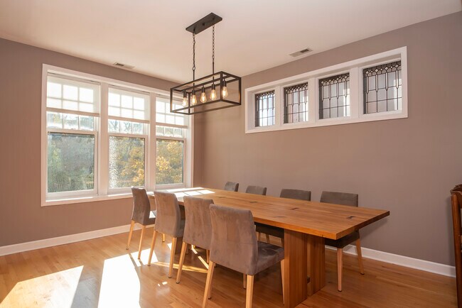 Photo - 1216 E Hyde Park Blvd