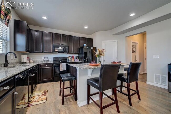 Photo - 9736 Wando Dr