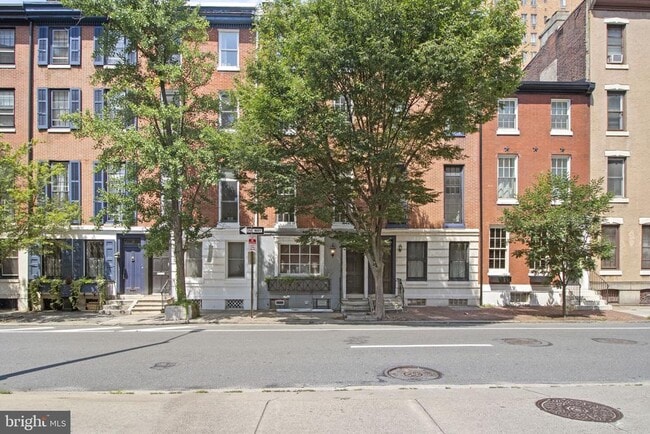 Photo - 328 S 15th St Townhome